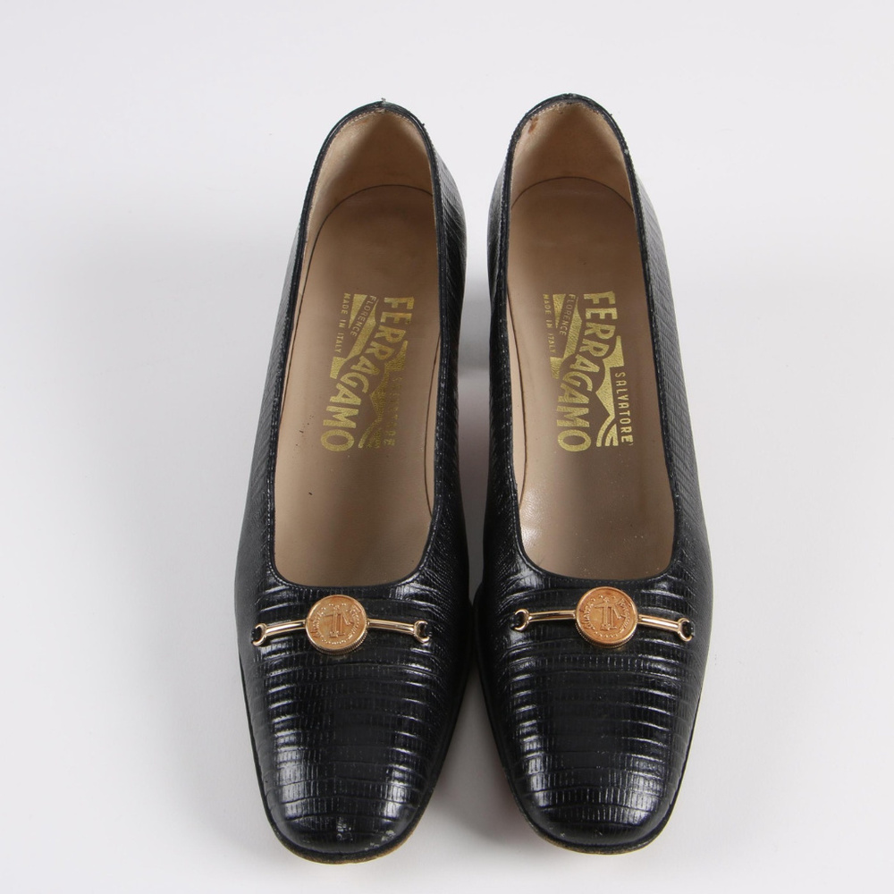 Salvatore Ferragamo Black Lizard Pumps Size 5.5A